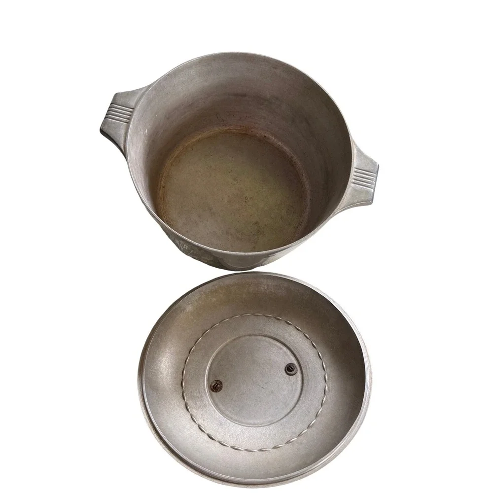 Wagner Ware Sidney -O- Magnalite 4249 Dutch Oven 6 QT Stock Pot with Lid Vintage